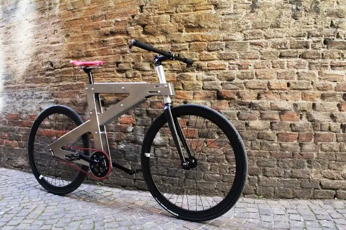 NoBike Fahrrad mit besonderem Aludesign