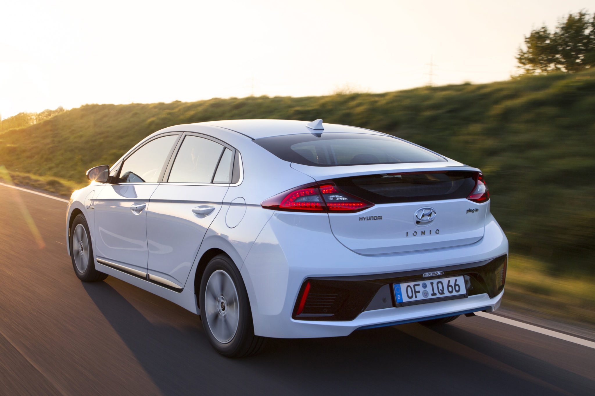 Hyundai Ioniq PluginHybrid unter 30.000 Euro